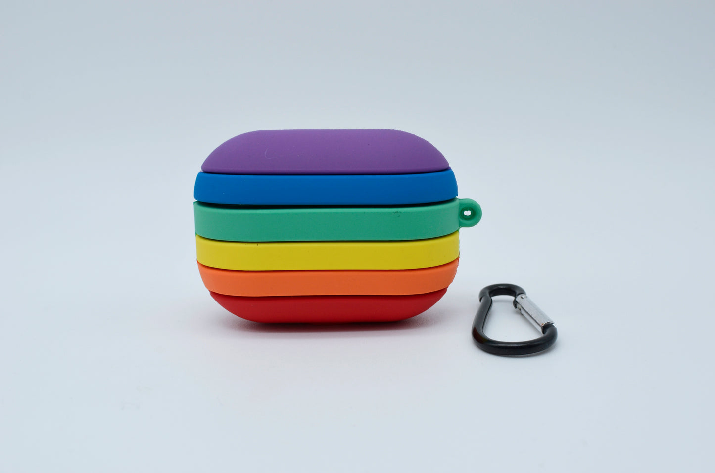 Protector para Airpods Rainbow con llavero.